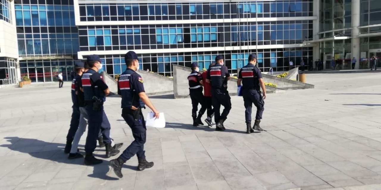 Jandarma 6 faili meçhul hırsızlık olayını aydınlattı