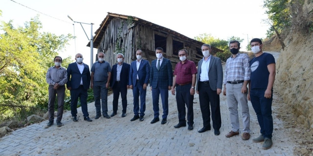 8 asırlık mahallede yollar parke taşıyla kaplanıyor