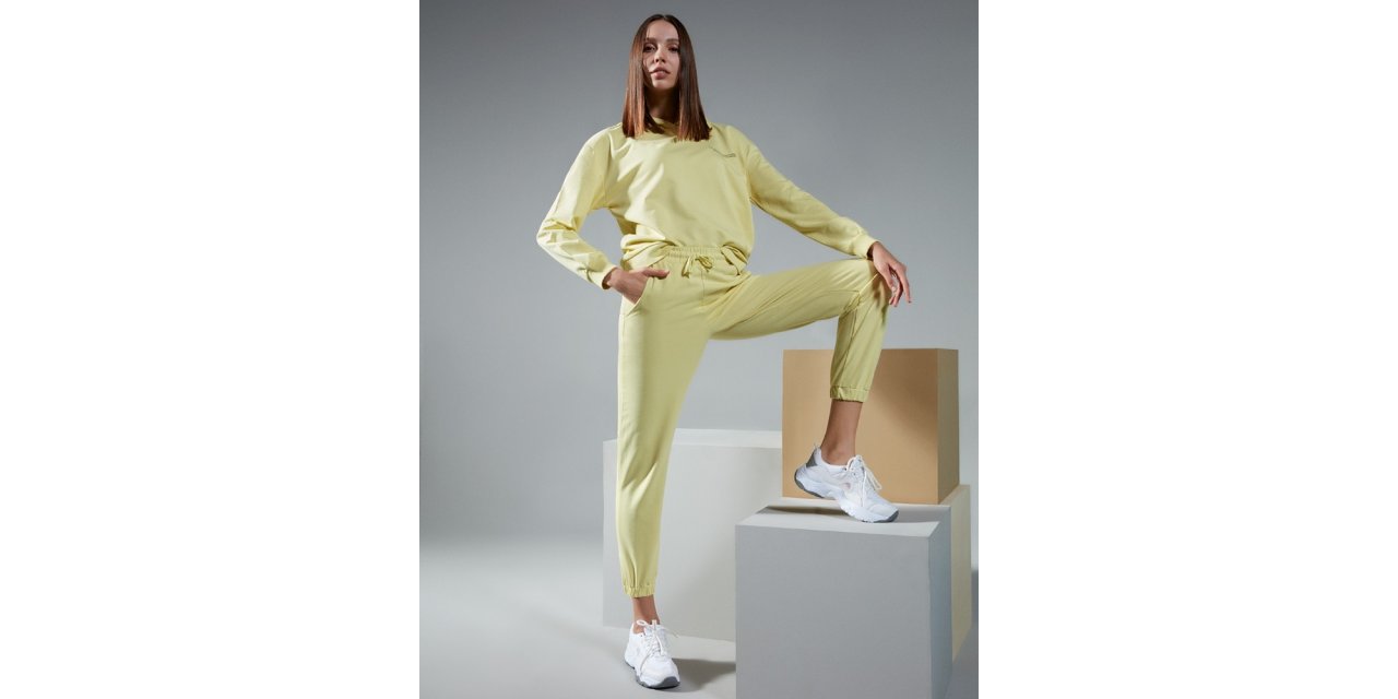 Sonbahara yakışacak eşofman takımları