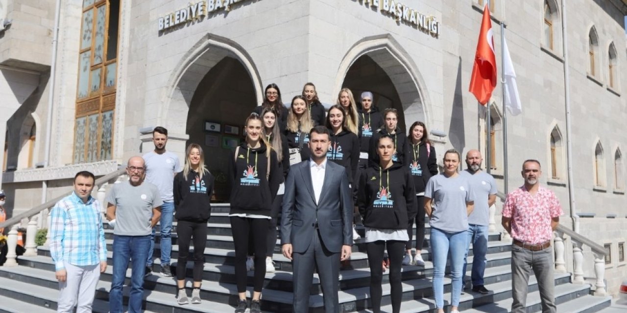 Galatasaraylı Melike Nezihe Çadır, Nevşehir Belediyesor’da