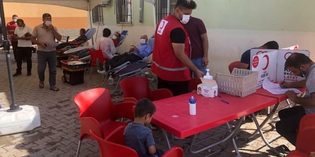 Kuyulu köyündeki kan bağışına yoğun ilgi