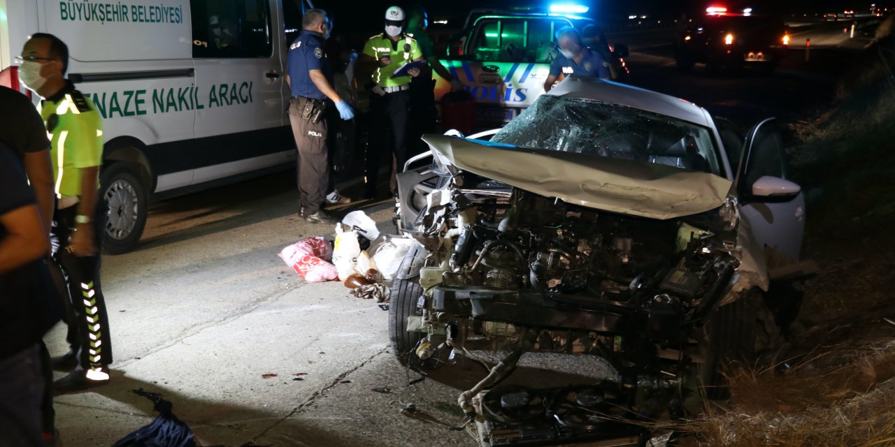 Adana'da feci kaza! 4 ölü, 4 yaralı