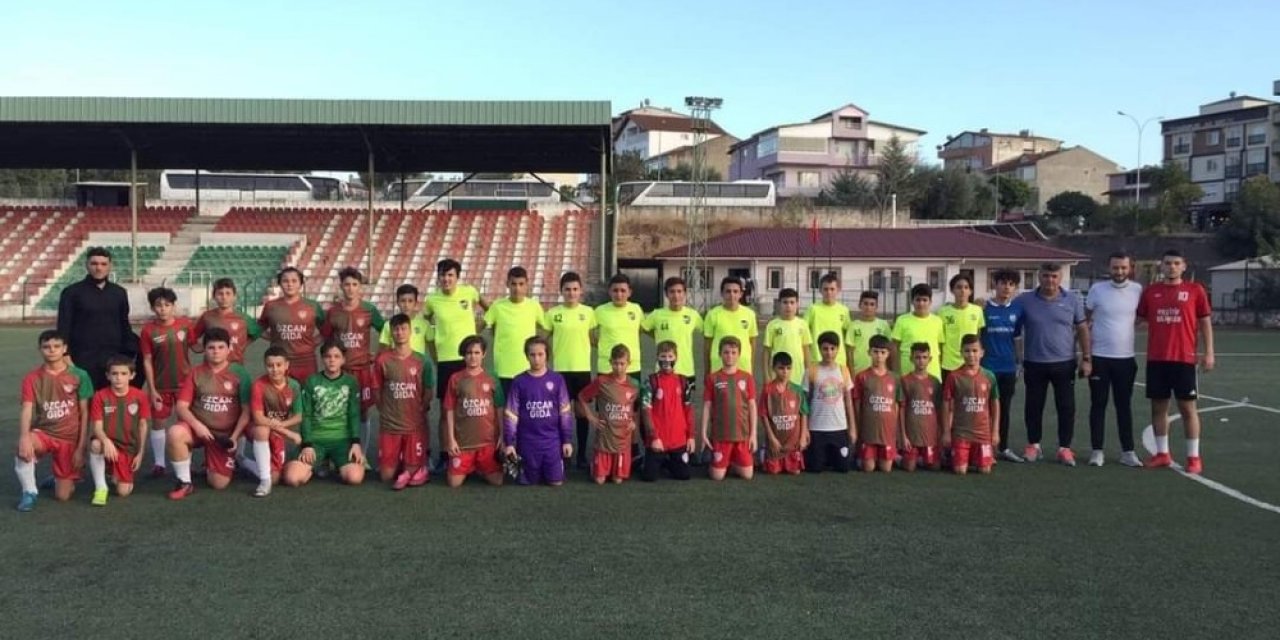 1308 Osmaneli Belediyespor alt yapı takımları hazırlıklarına devam ediyor