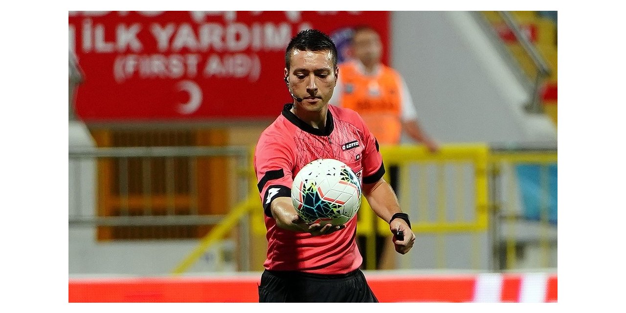 Trabzonspor-Başakşehir maçının VAR’ı Zorbay Küçük