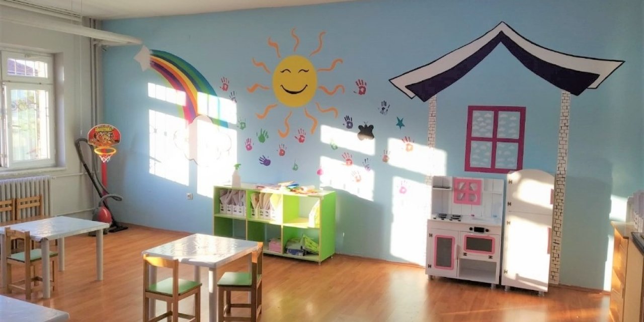 Köy okulları rengârenk