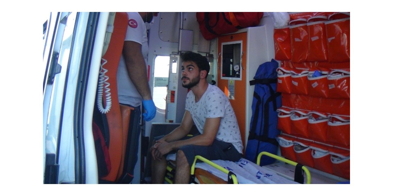 Takla atan otomobilden burnu bile kanamadan çıktı