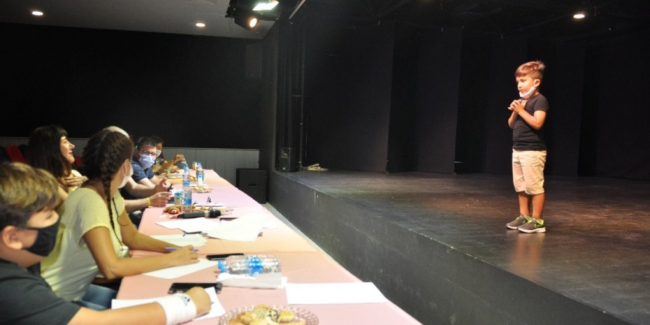 Alanya’da drama kursu seçmeleri yapıldı