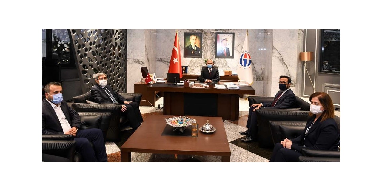 Özkeçeci’den Rektör Özaydın’a hayırlı olsun ziyareti