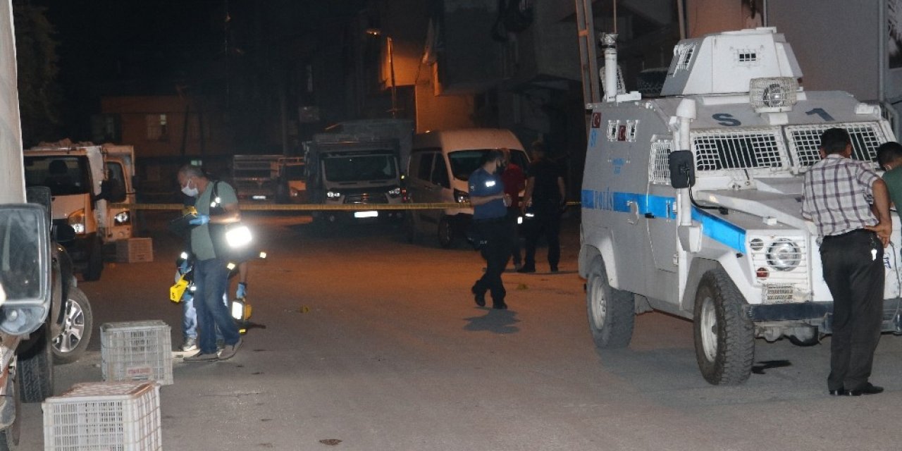 Adana’da silahlı kavga: 2 yaralı