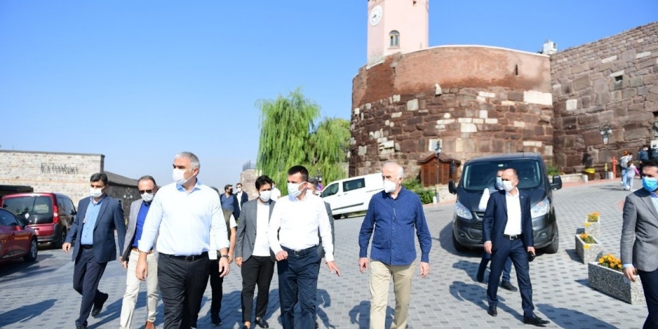 Bakan Ersoy’dan Ankara turu