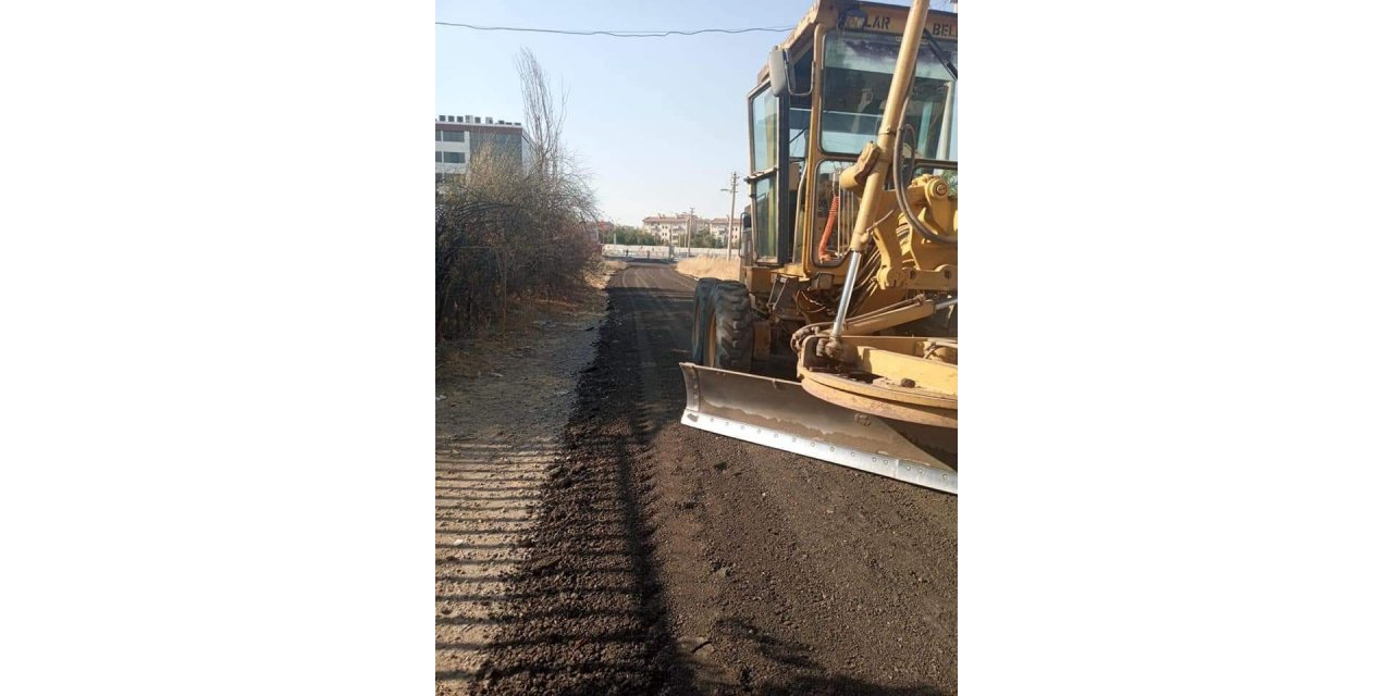 Bağlar’da yol yapım çalışmaları devam ediyor