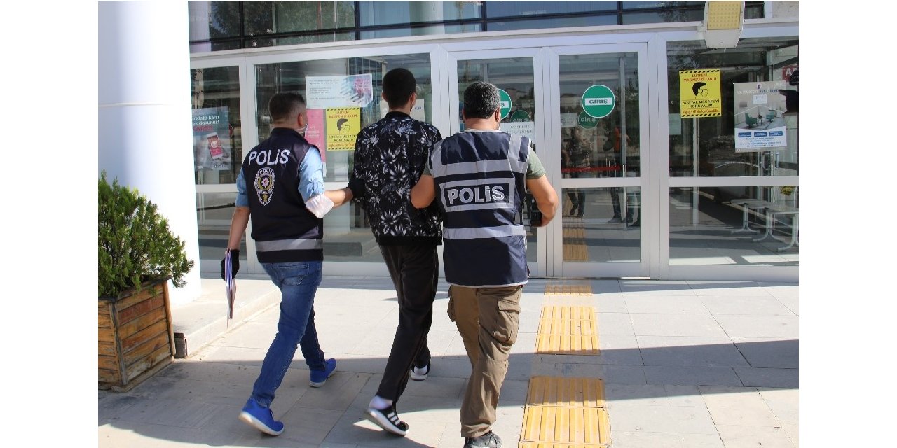 32 suç kaydı bulunan şüpheli, çaldığı araçla gezerken yakalandı