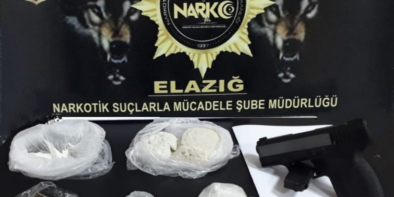 Şüpheli şahsın çantasından çeşit çeşit uyuşturucu çıktı