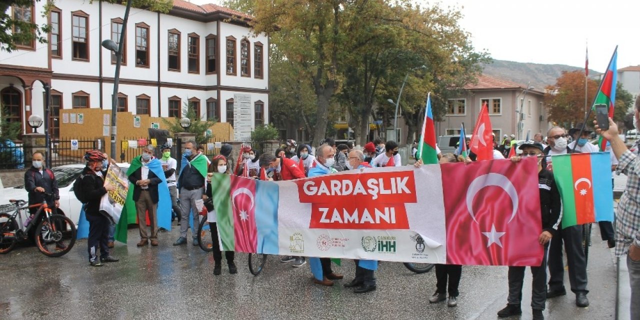 Azerbaycan’a destek için pedal çevirdiler