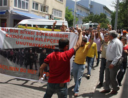 BDP'liler Erdoğan'ın mitinginde olay çıkardı