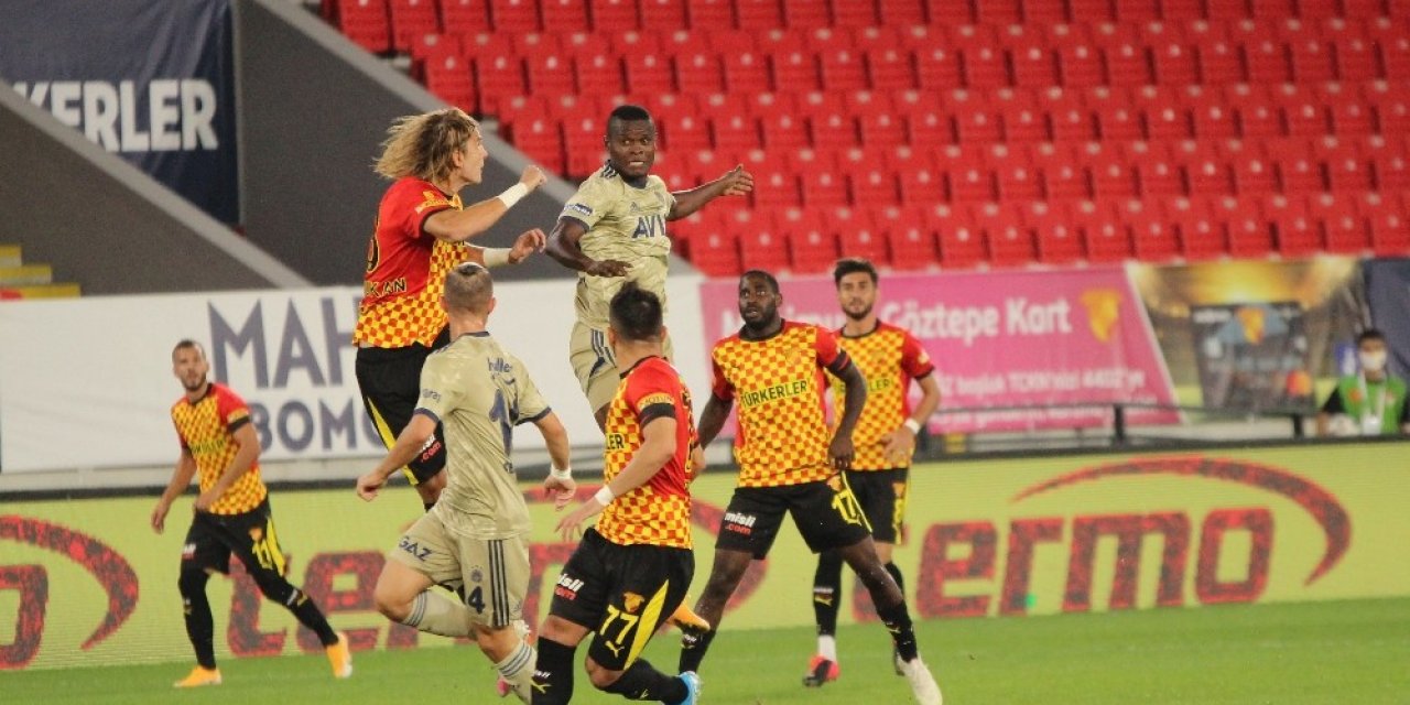 Süper Lig: Göztepe: 0 - Fenerbahçe: 0 (Maç devam ediyor)