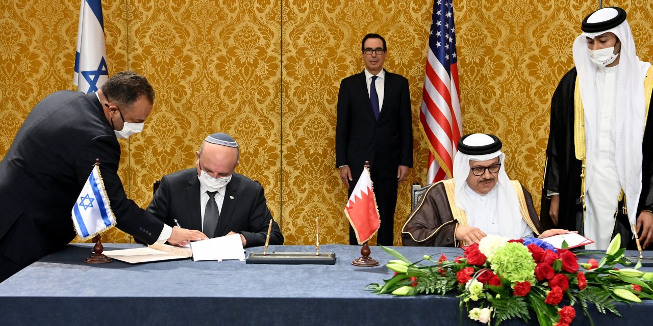 Tarihi ihanet resmileşti! İsrail ile Bahreyn arasındaki diplomatik ilişkiler resmen başladı
