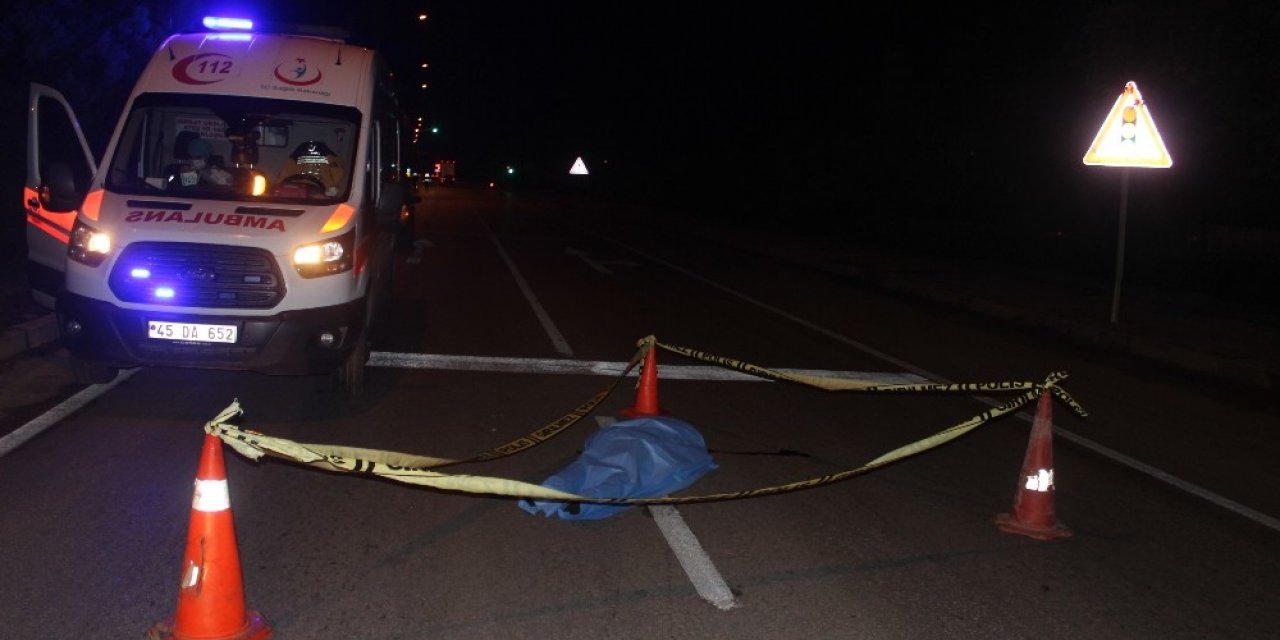 Manisa’da otomobilin çarptığı yaya öldü