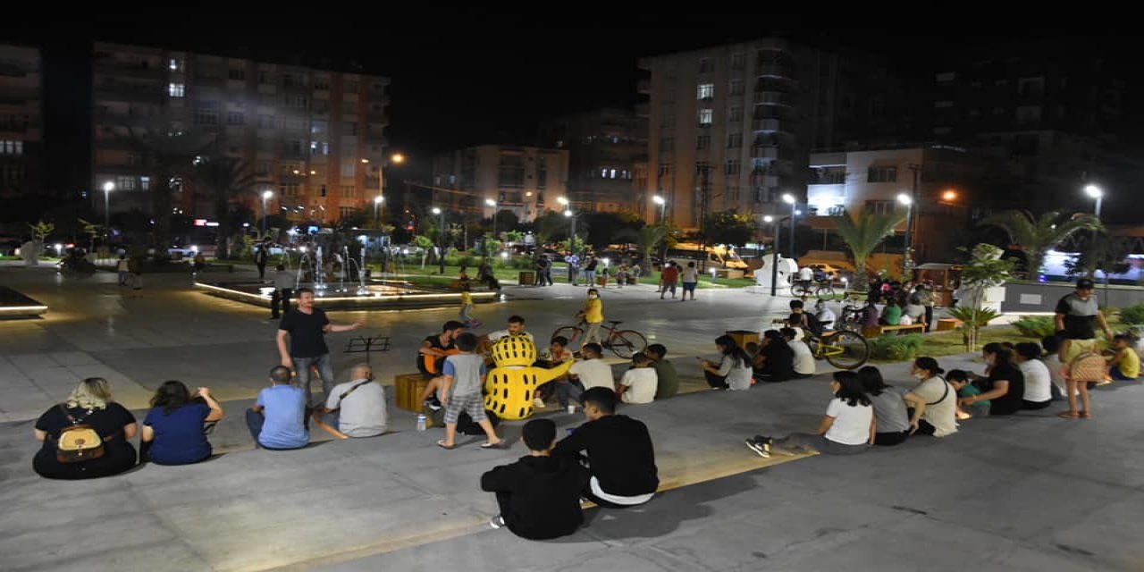 Başkan Erdem: "Ceyhan’a yakışır bir kent meydanı yaptık"