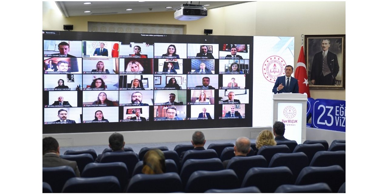 Bakan Selçuk: “Okullarımızın rengi, okullarımızın neşesi, okullarımızın niteliği doğrudan doğruya okul müdürlerimizin yetkinliğiyle ve onların motivasyonuyla ilgili bir konu”