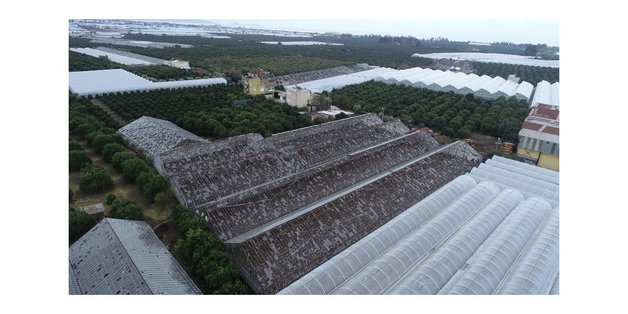Antalya’da zarar gören seralar havadan görüntülendi