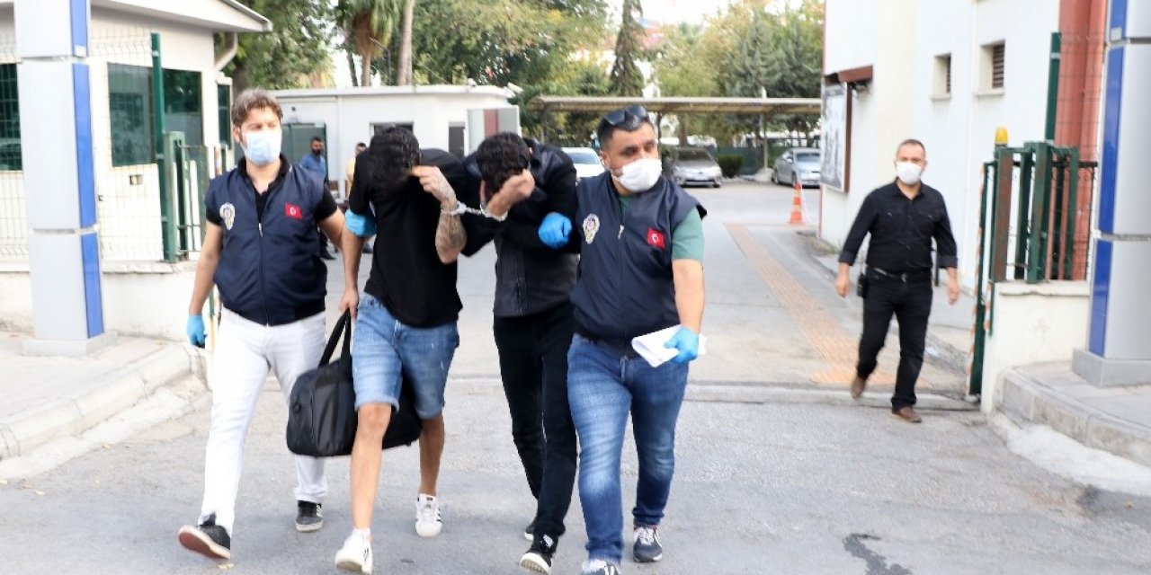 Sahte iddaa kuponlarıyla vatandaşları dolandırdılar