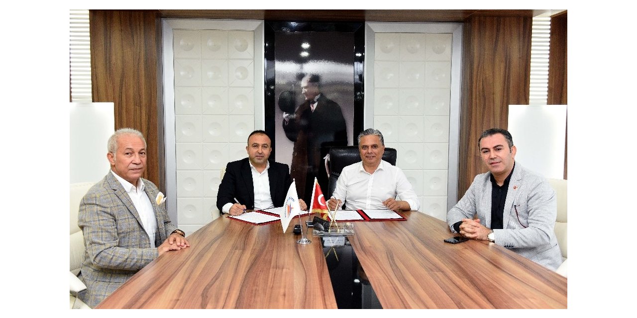 Muratpaşa’da 130 taksi durağı  tek tip oluyor