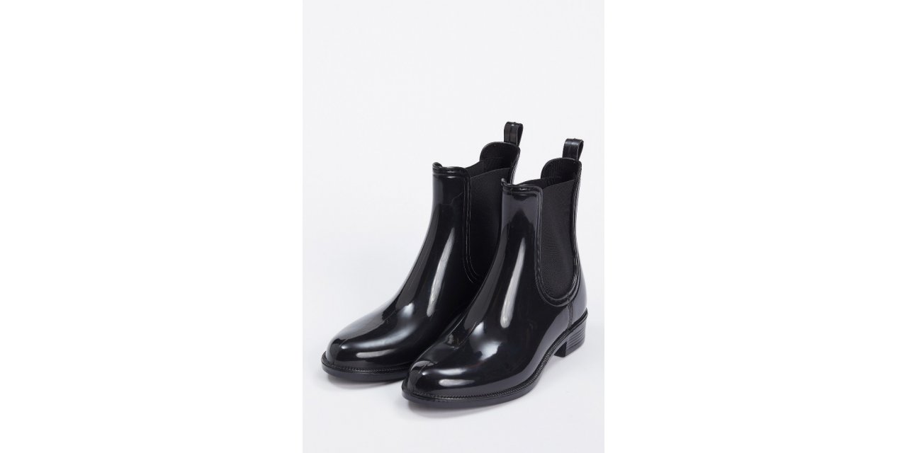 Sonbahar modasının kullanışlı ve trend aksesuarları raflardaki yerini aldı