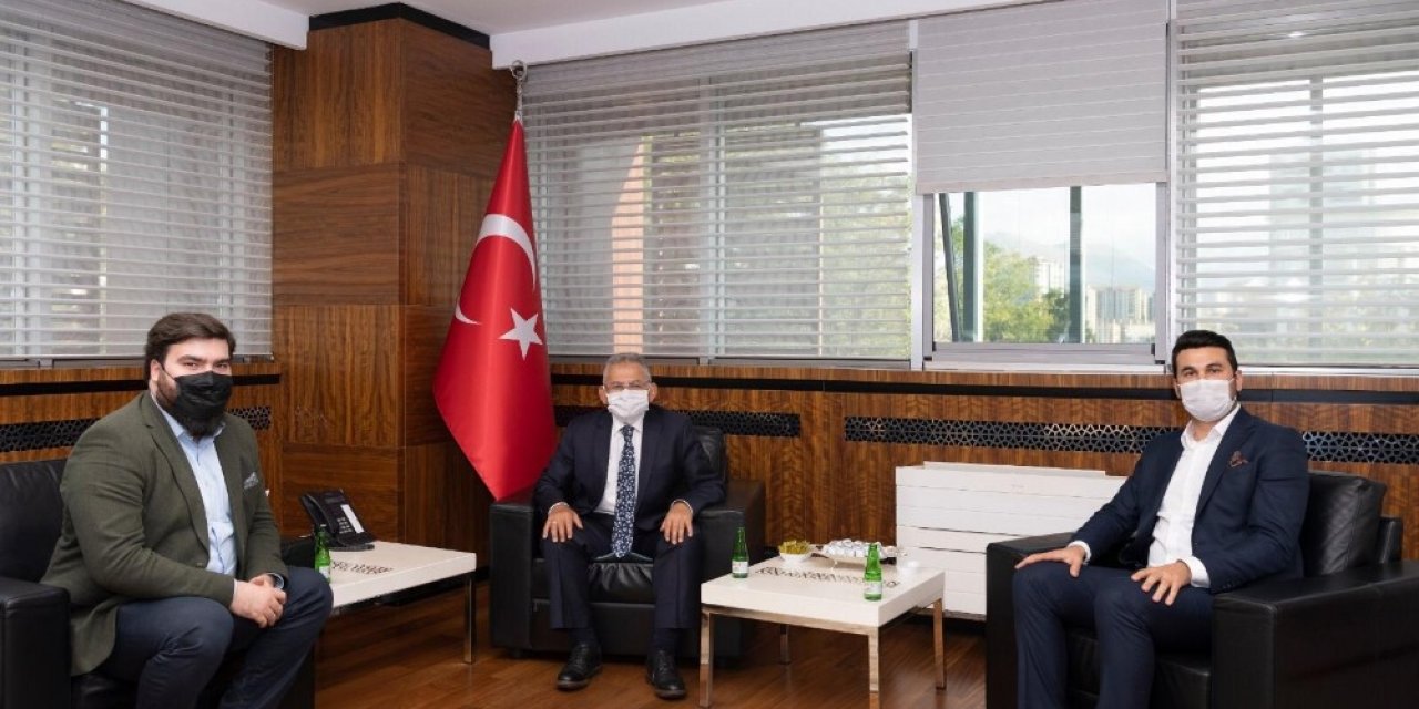Kayak Kulübü’nden Büyükkılıç’a ziyaret
