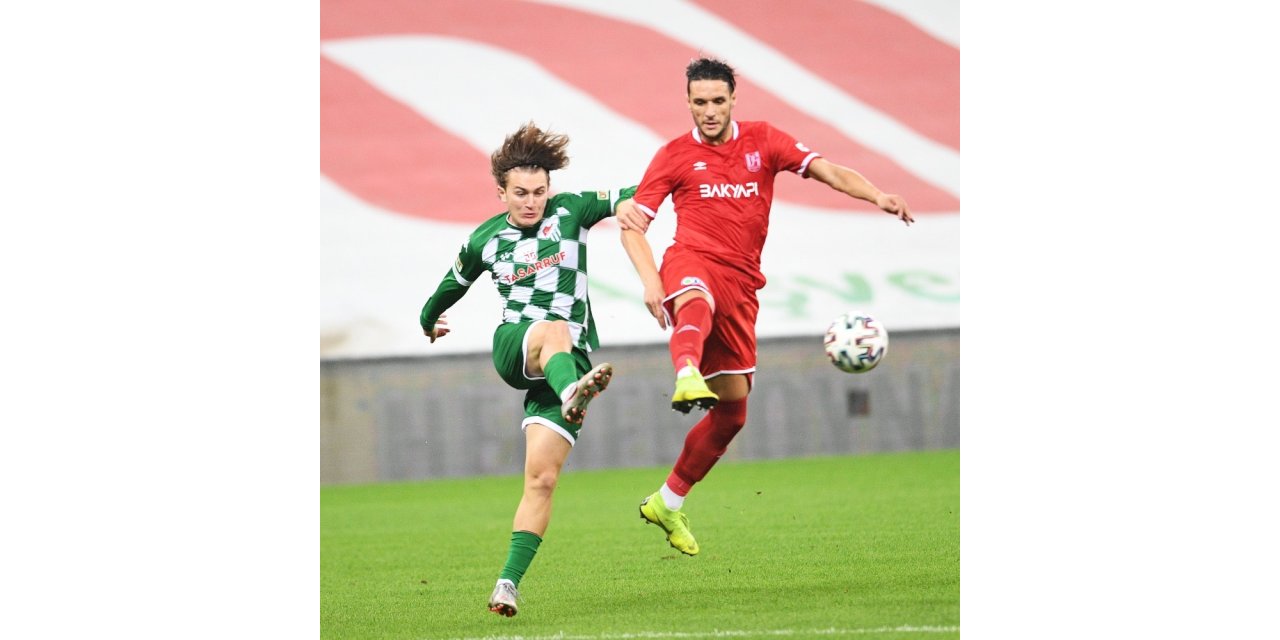 Bursaspor’un gol yükünü Ali Akman ve Burak Kapacak çekiyor