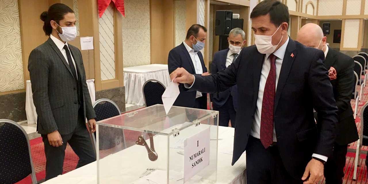 Karatay Belediyesi'ne büyük onur! Yönetime seçildi