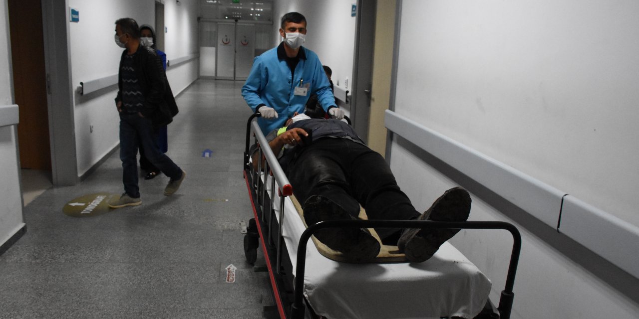 Aksaray'da işçi servisi devrildi! 2'si ağır 13 yaralı