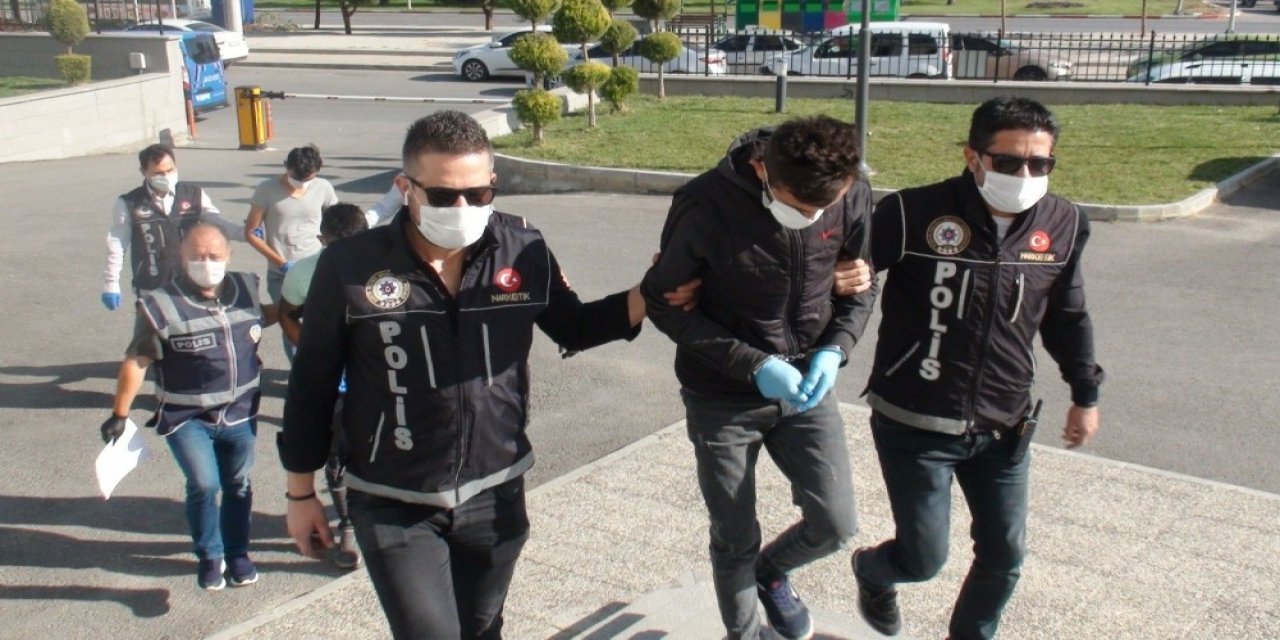 Karaman’da zehir tacirlerine darbe! 1 kişi tutuklandı