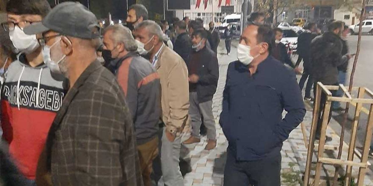 11 yaşındaki çocuğu ağaca bağlayıp istismar etmek isteyen sapık ilçeyi ayağa kaldırdı