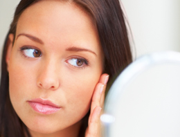 Kırışıklıklara karşı elektrik yüklü krem