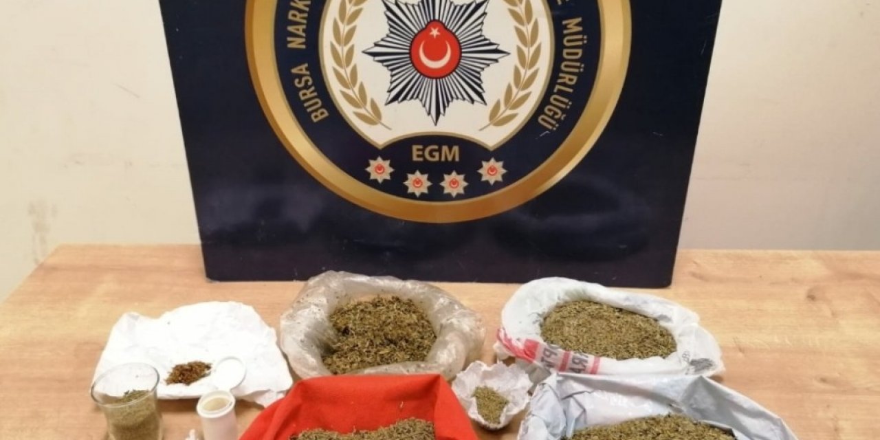Bursa’da uyuşturucu operasyonu: 5 tutuklama