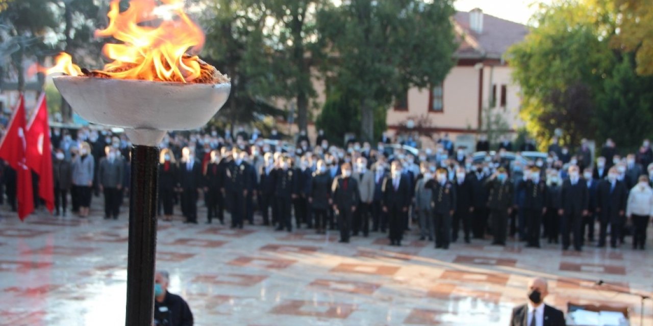 Bilecik’te 09.05’de geçe hayat durdu