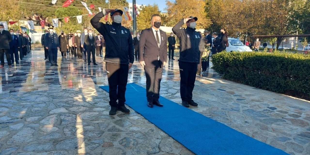 Ayvacık’ta 10 Kasım Anma Töreni