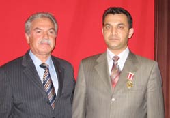 Jandarmaya övünç madalyası