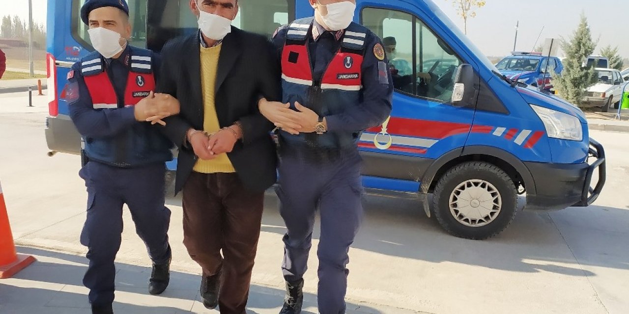 Otostopla 21 camiden hırsızlık yaptı, otostop çekerken yakalandı