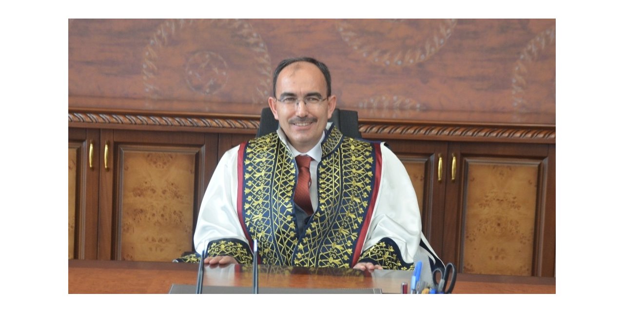 Üniversiteye yeni uygulama ve araştırma merkezleri kuruluyor