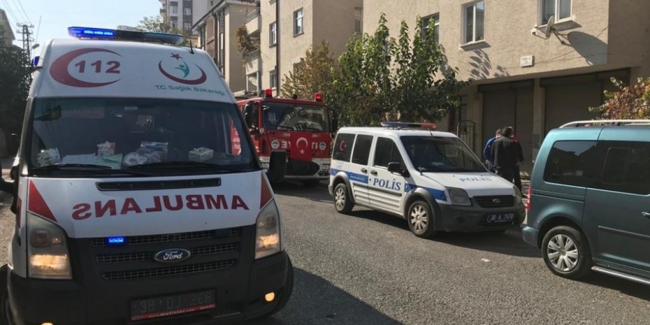 20 yaşındaki genç kablo ile kendini asarak yaşamına son verdi