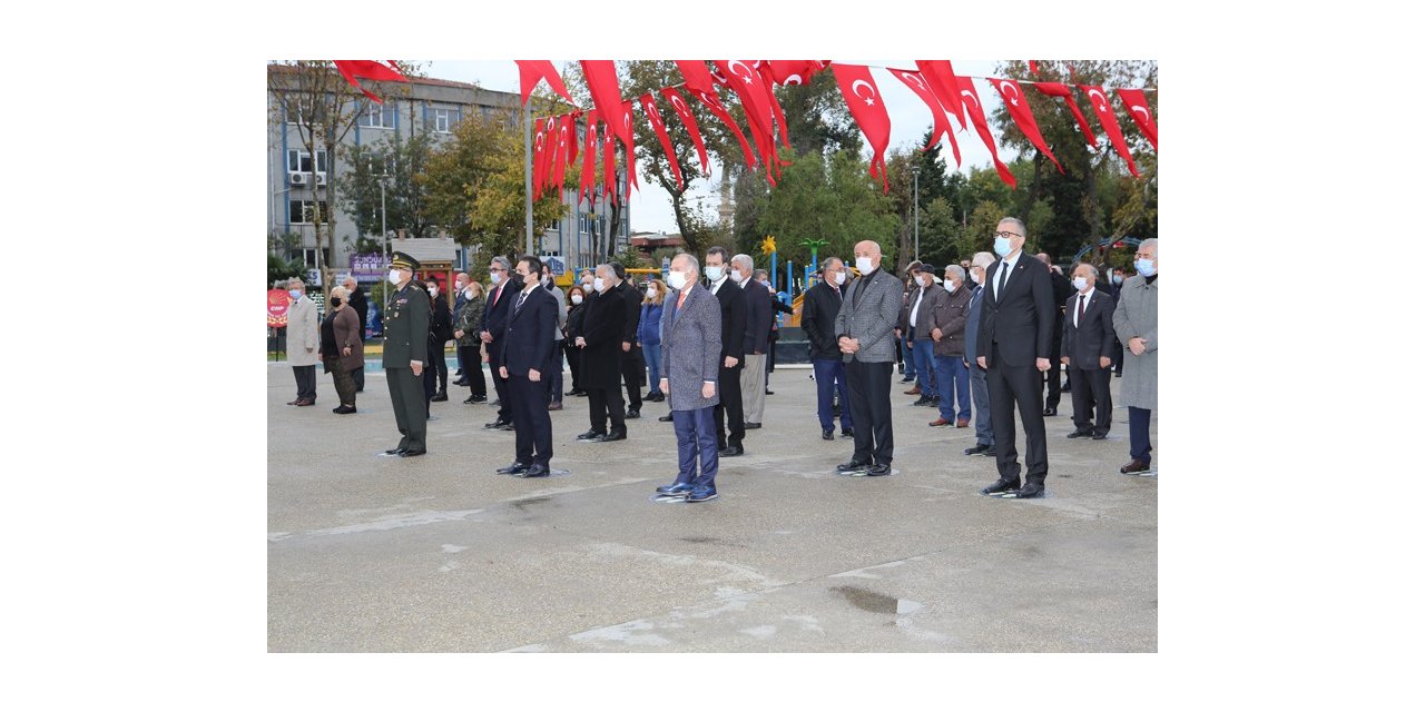 Atatürk, Bayrampaşa’da törenle anıldı