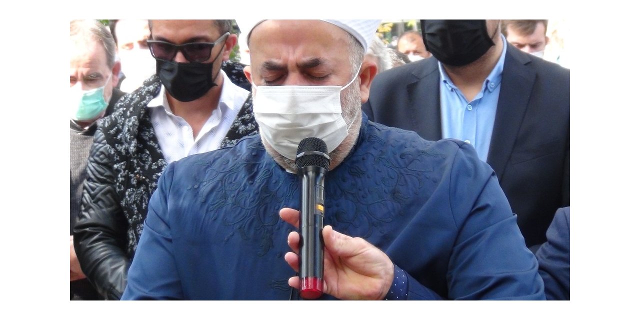 İmamın gözyaşlarıyla en zor görevi....
