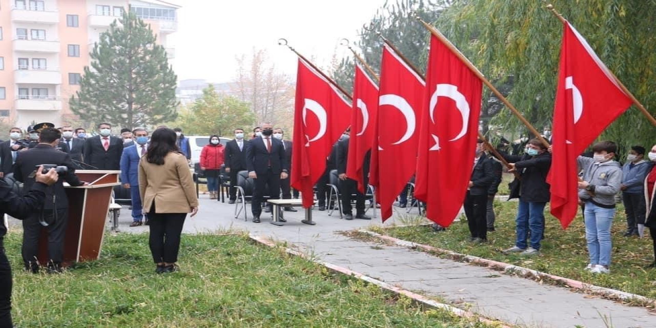 Atatürk’ün ebediyete intikalinin 82.yıl dönümü