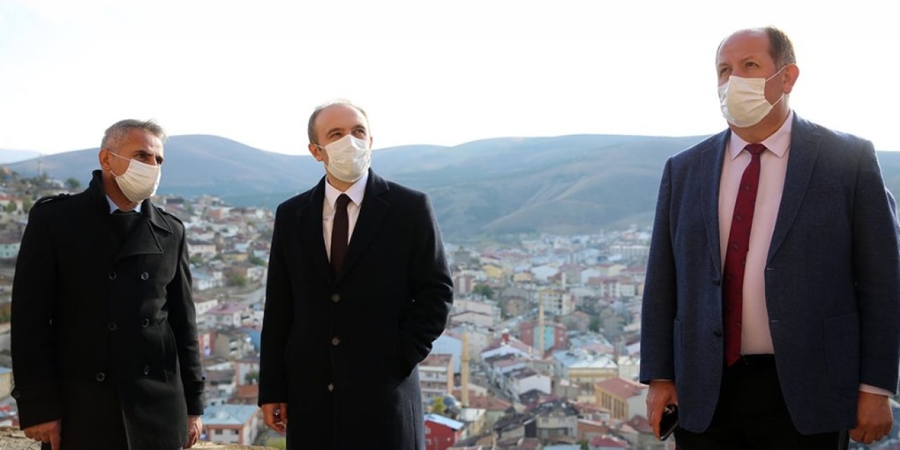 Bayburt Kalesi adım adım ihtişamlı günlerine dönüyor
