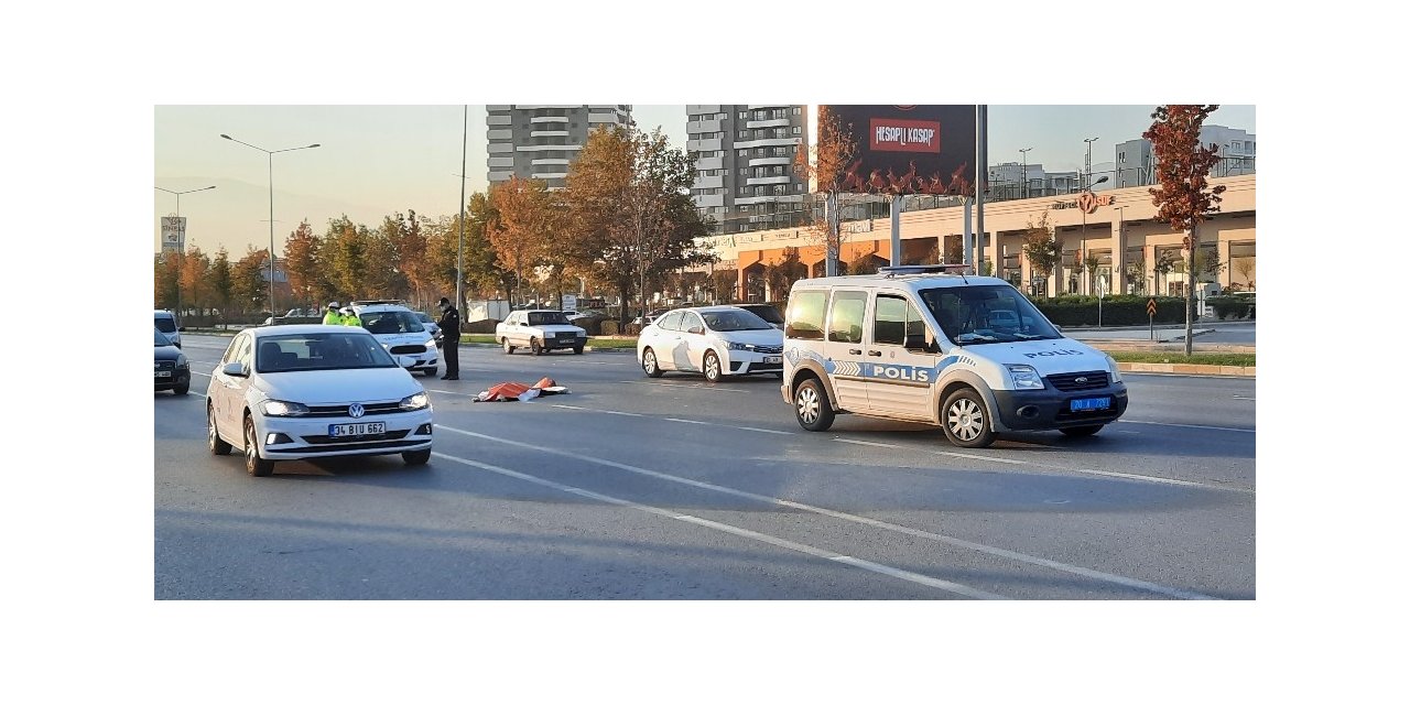 Mesai için yola çıkan kadın güvenlik görevlisi kazada öldü