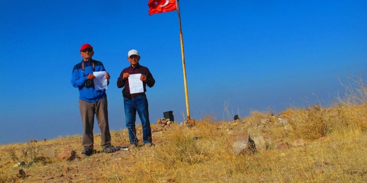 Dağcılar, ülkemizin kurtarıcısı ve Cumhuriyetin kurucusunu anmak için zirvelere çıktılar