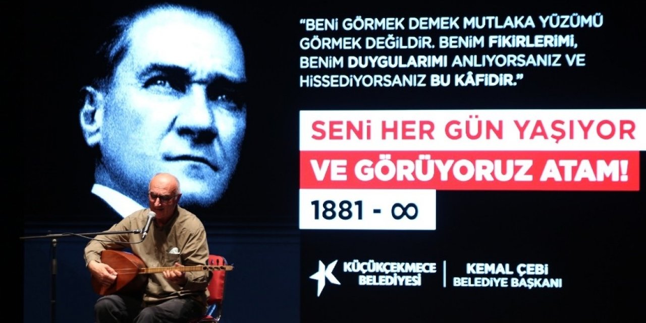 10 Kasım’da Ata’nın sevdiği şarkılar, Küçükçekmece’de yankılandı