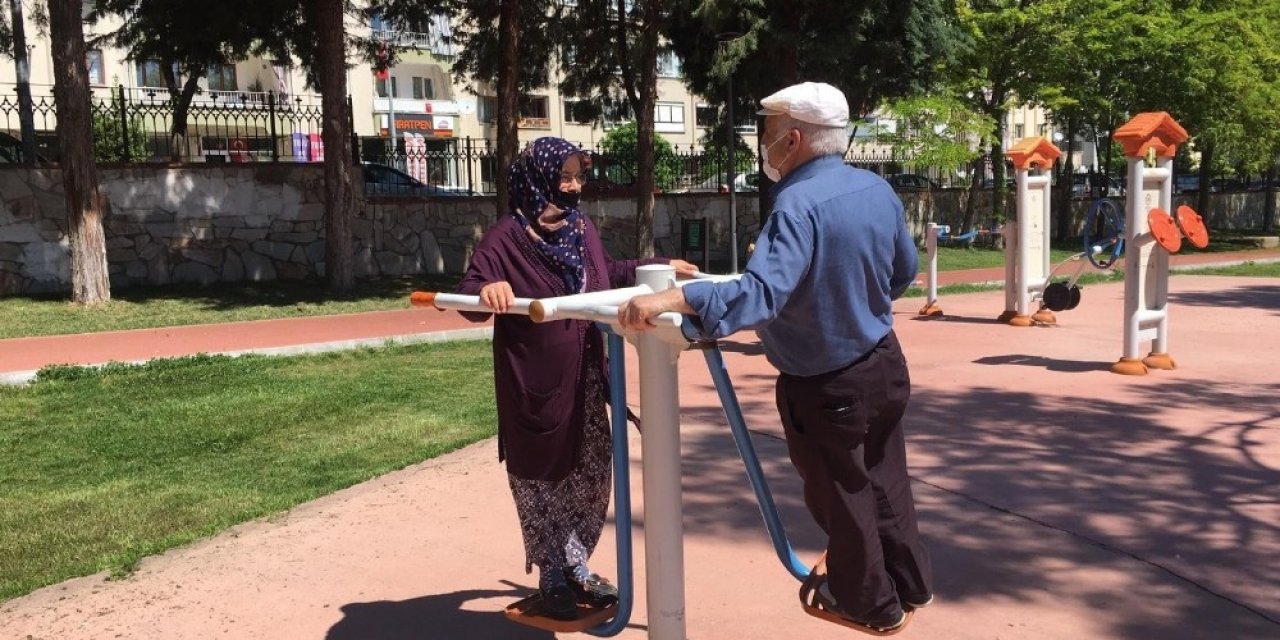 Denizli’de 65 yaş ve üstü vatandaşlara sokağa çıkma yasağı geldi